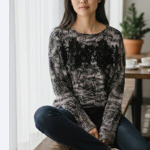 Leo & Ugo Size 5 Beaded Lace Sweater Lavender Black XL (5)